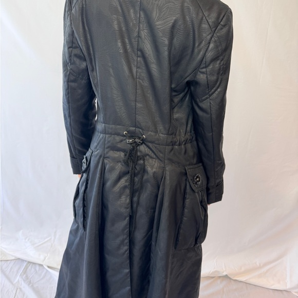 CHRISTIAN DIOR JACKET BOUTIQUE BY JOHN GALLIANO (FALL-WINTER 1998 COLLECTION) - Picture 9 of 16